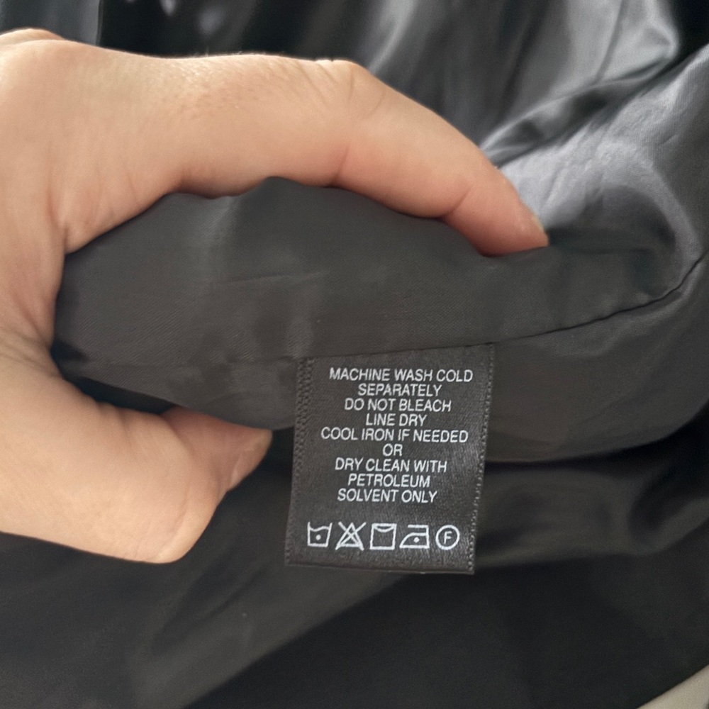 Women's London Fog Black Double-Breasted Belted Collared Trench Size Small - Picture 10 of 10